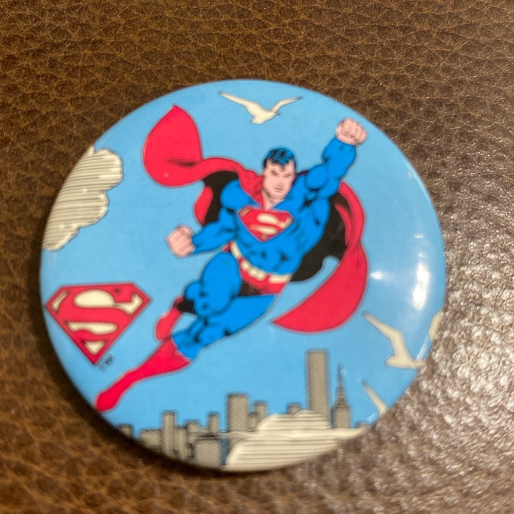 Button Up 2011 Austin Superman Collectible Pin Blue Red 1 3/8”